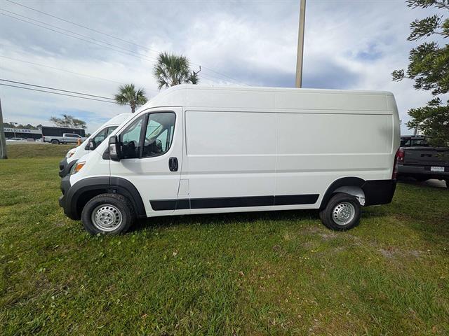 صورة 5 لـ 2026 RAM PROMASTER 2500 HIGH ROOF