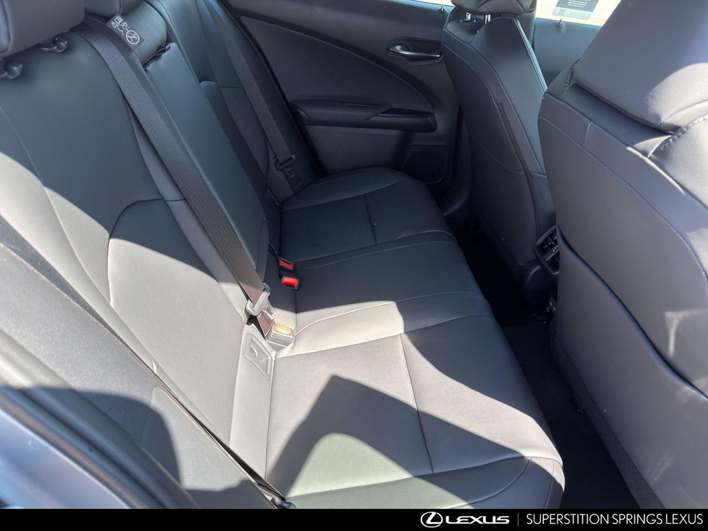 2026 Lexus UX 300H BASE — миниатюра 29