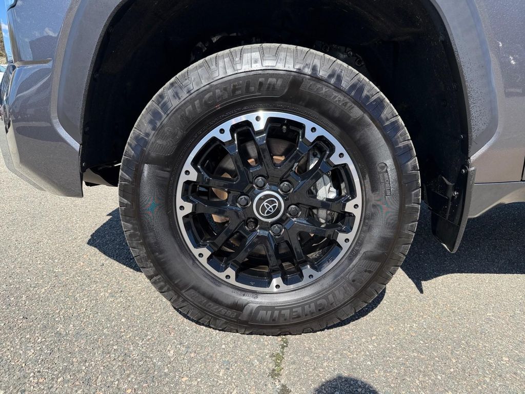 2024 Toyota TUNDRA SR5 照片 9