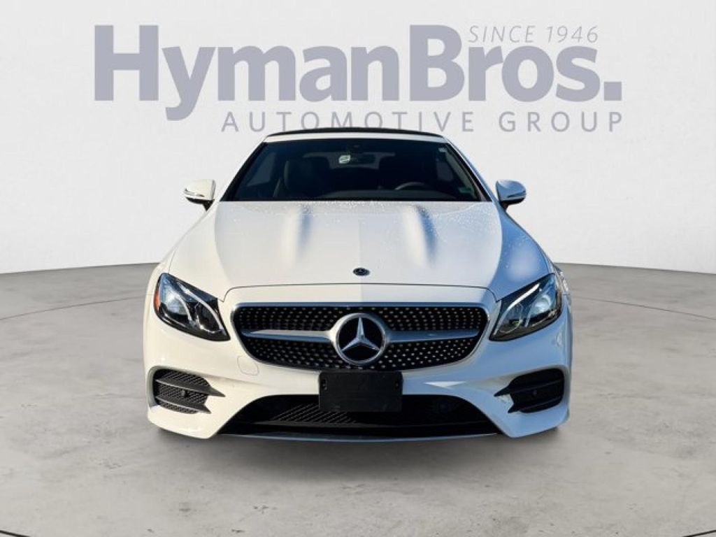 MERCEDES-BENZ E-CLASS - 8