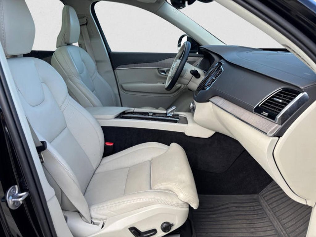 صورة مصغرة 21 لـ 2023 Volvo XC90 B6 ULTIMATE 7-SEATER