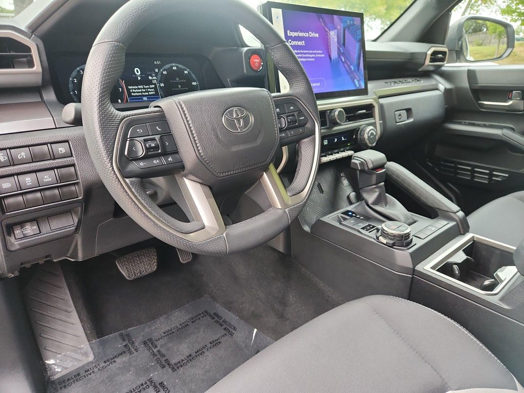 صورة مصغرة 15 لـ 2024 Toyota TACOMA HYBRID TRD OFF ROAD