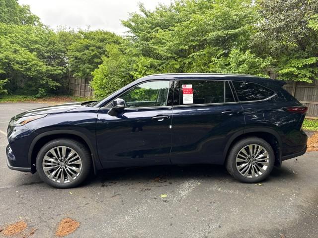 TOYOTA HIGHLANDER - 4