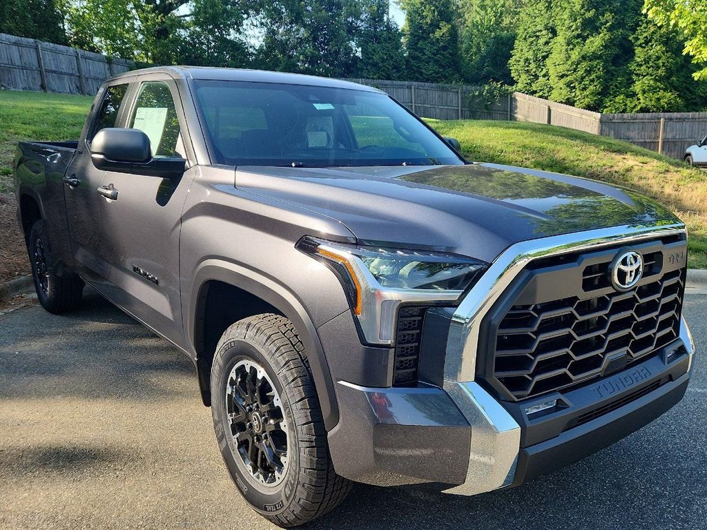 New 2026 Toyota Tundra SR5