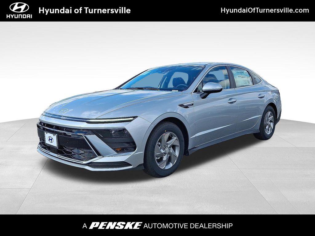 New 2026 Hyundai SONATA SE