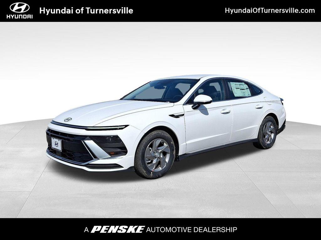 New 2026 Hyundai SONATA SE