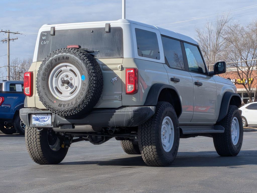 FORD BRONCO HERITAGE EDITION - 5