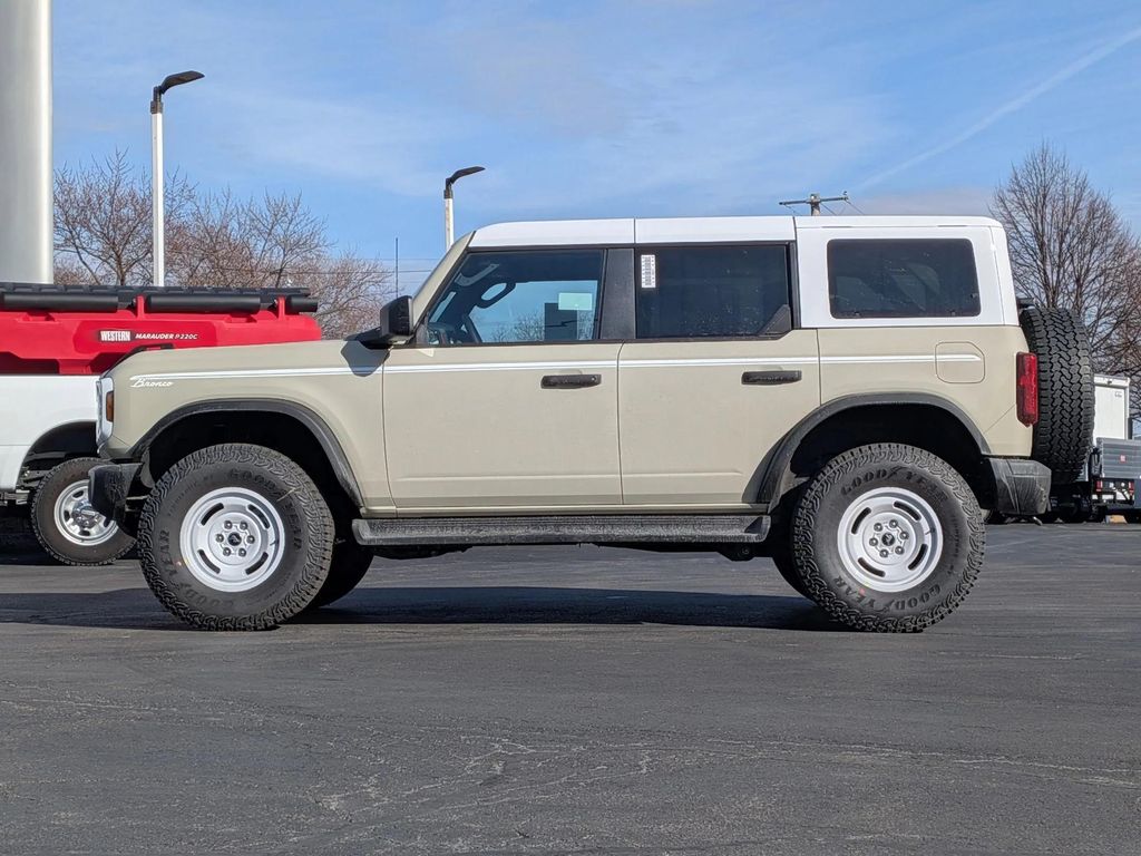 FORD BRONCO HERITAGE EDITION - 8