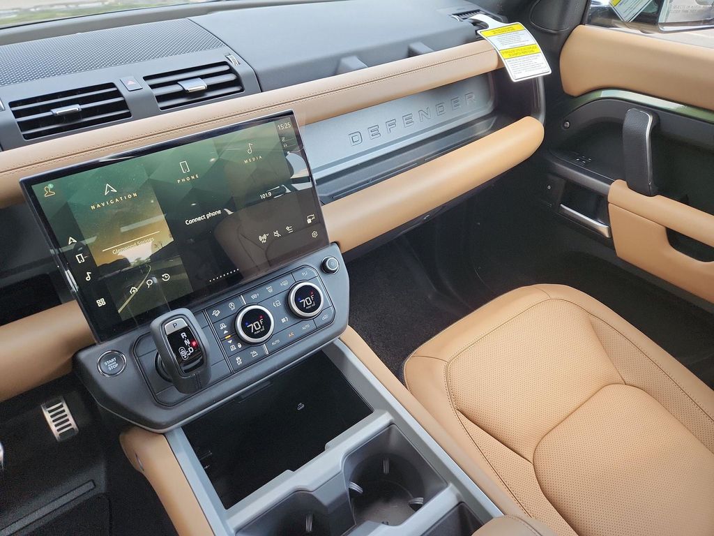 2026 LAND Rover DEFENDER P400 X 缩略图 25