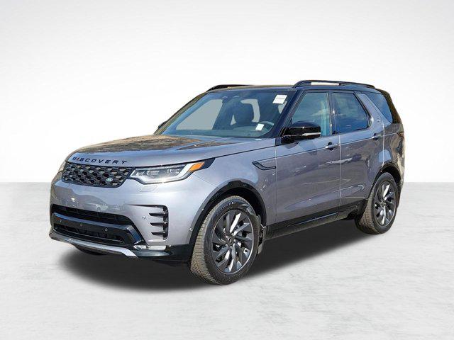 New 2026 Land Rover Discovery Dynamic SE