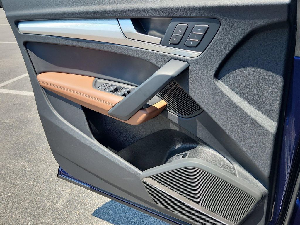 2025 AUDI Q5 45 S LINE PREMIUM PLUS — миниатюра 23