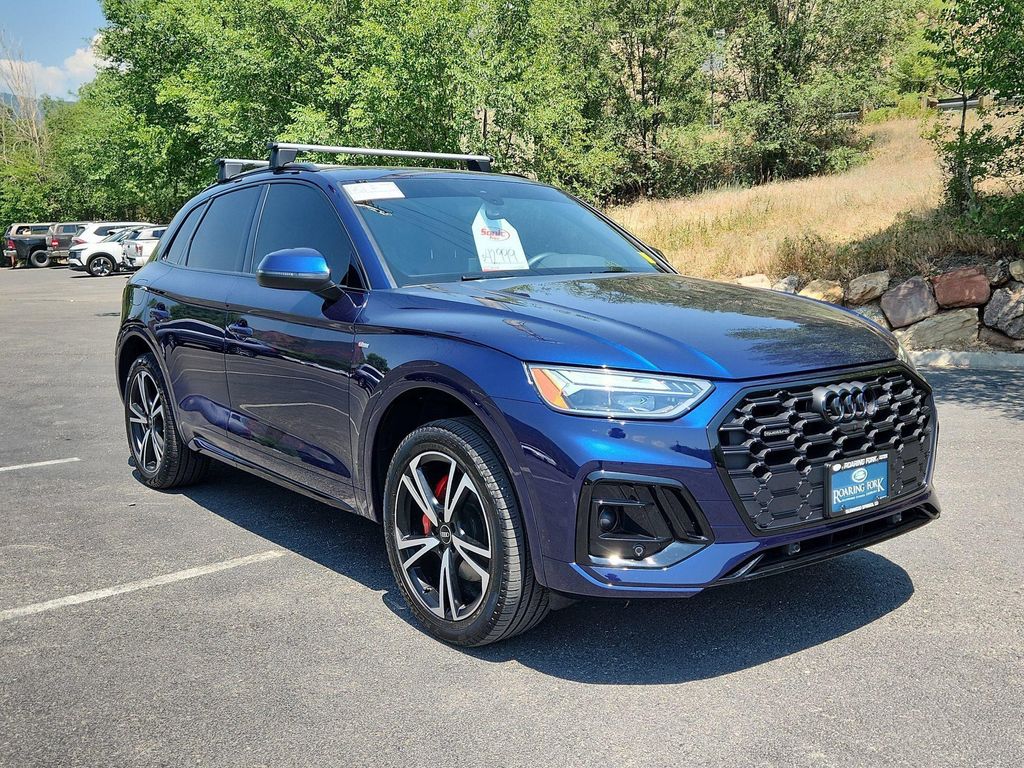 صورة 6 لـ 2025 AUDI Q5 45 S LINE PREMIUM PLUS