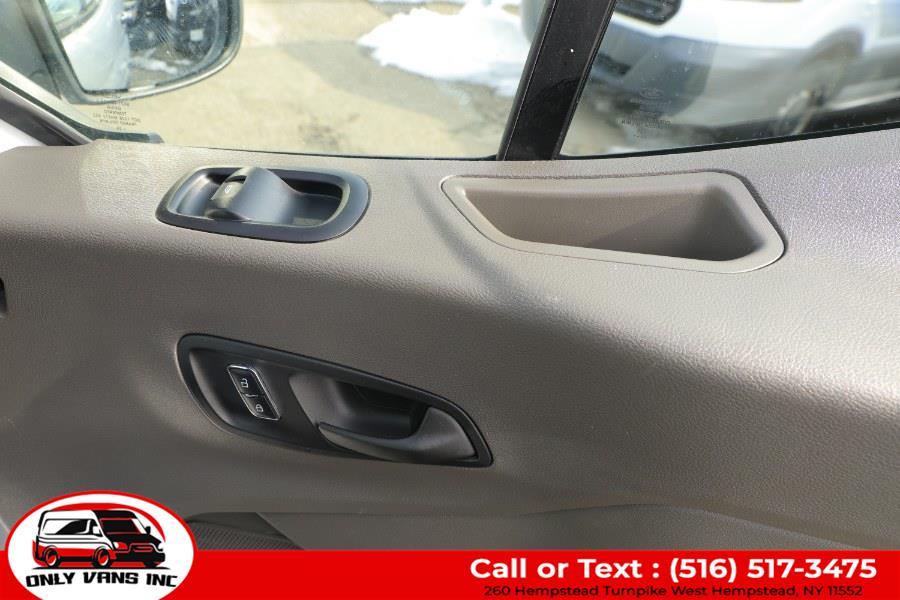 صورة مصغرة 32 لـ 2024 FORD TRANSIT-250 148 WB MEDIUM ROOF CARGO