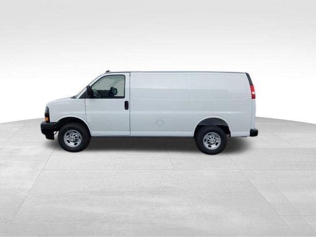 New 2025 Chevrolet Express 2500 Work Van