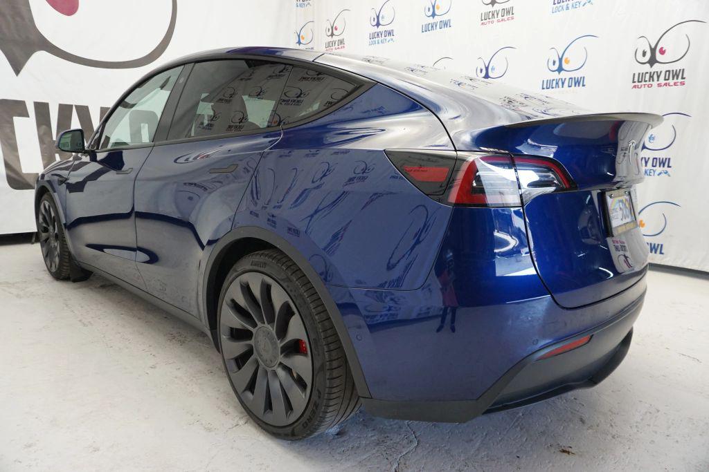 TESLA MODEL Y PERFORMANCE DUAL MOTOR ALL-WHEEL DRIVE - 7