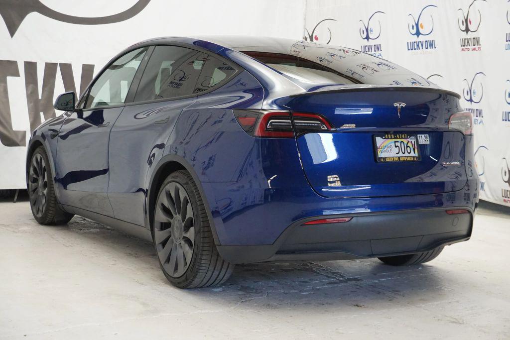 TESLA MODEL Y PERFORMANCE DUAL MOTOR ALL-WHEEL DRIVE - 5