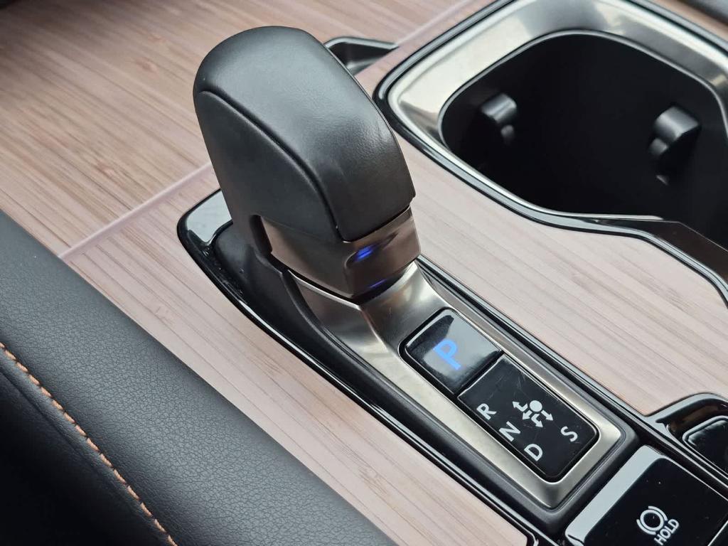 صورة مصغرة 32 لـ 2024 Lexus RX 350H PREMIUM PLUS