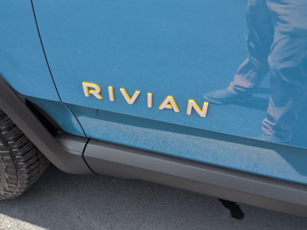 2023 Rivian R1T ADVENTURE QUAD MOTOR LARGE PACK 照片 12