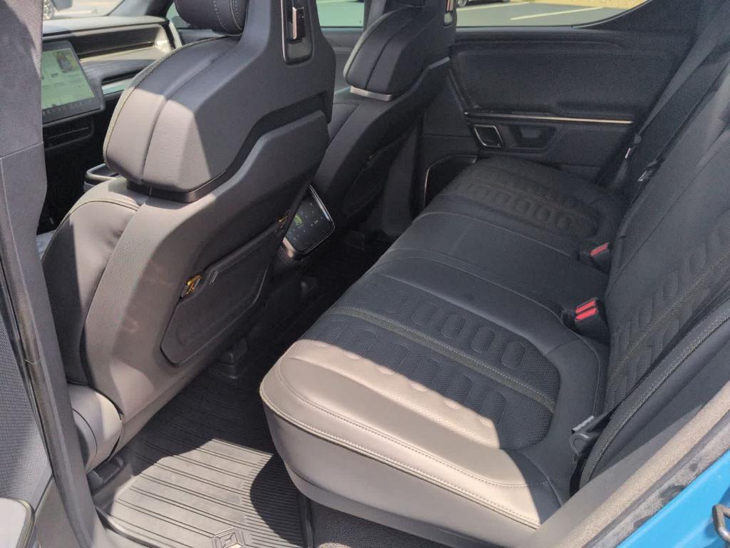2023 Rivian R1T ADVENTURE QUAD MOTOR LARGE PACK 照片 20