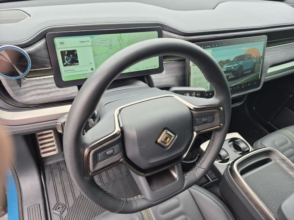 2023 Rivian R1T ADVENTURE QUAD MOTOR LARGE PACK photo 11