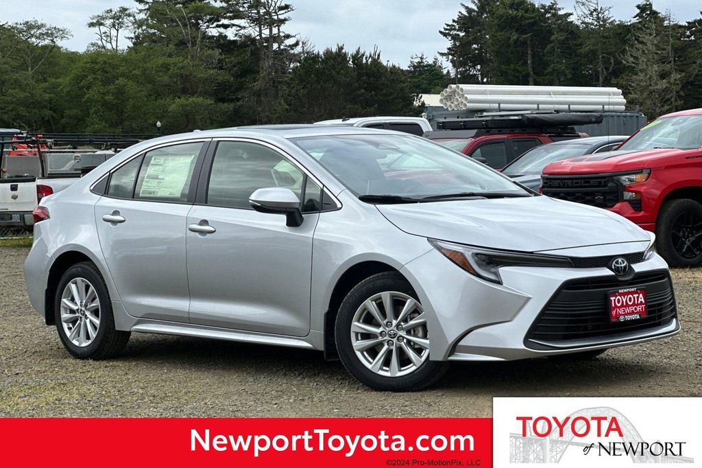 New 2026 Toyota Corolla Hybrid XLE