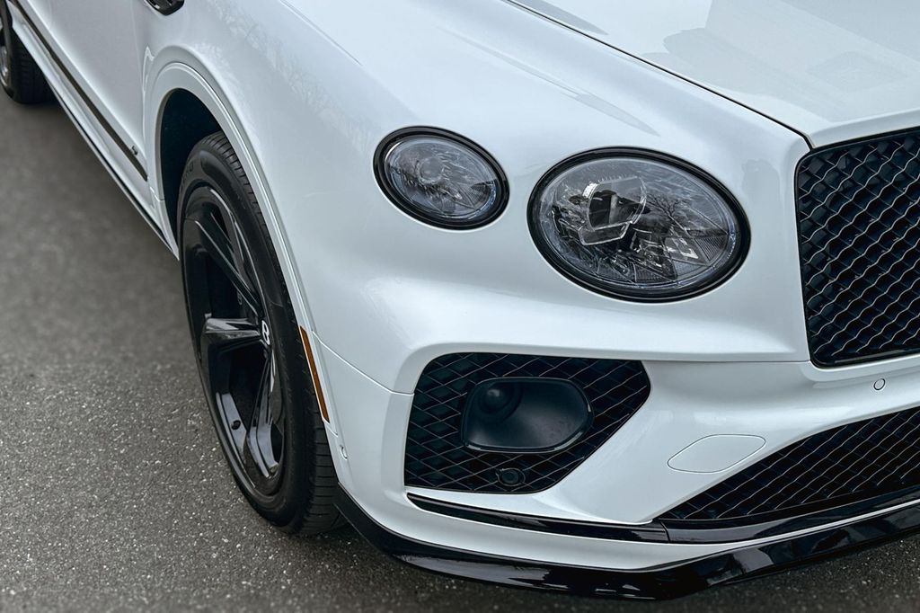 صورة مصغرة 24 لـ 2022 BENTLEY BENTAYGA V8