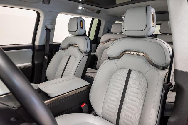 صورة 9 لـ 2024 Rivian R1S ADVENTURE QUAD MOTOR LARGE PACK