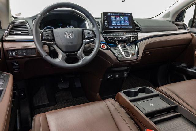 2026 Honda ODYSSEY TOURING — фото 7