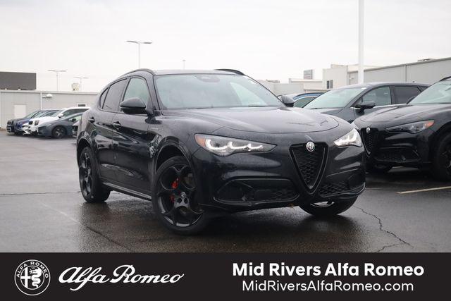 New 2025 Alfa Romeo Stelvio Sprint AWD