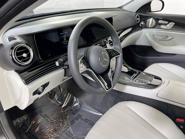 MERCEDES-BENZ E-CLASS - 9