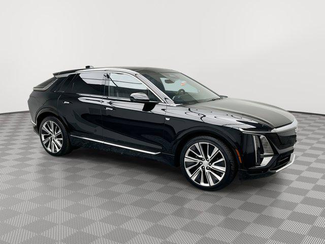 Used 2024 Cadillac LYRIQ Luxury