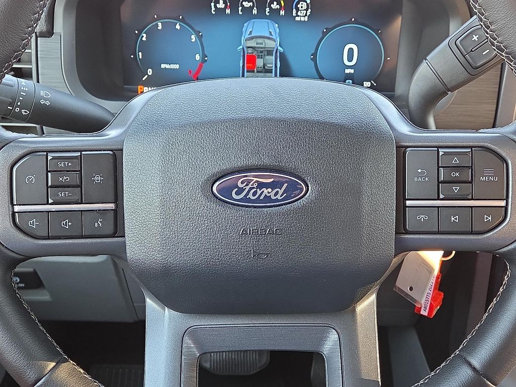 صورة مصغرة 16 لـ 2025 FORD F-150 XLT