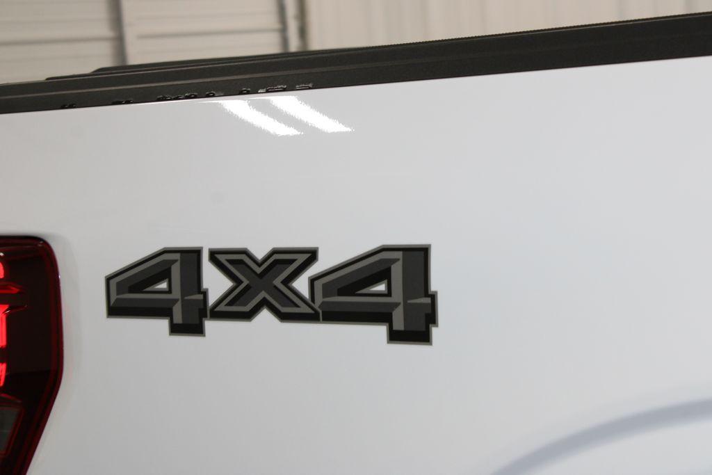 2025 FORD F-150 LARIAT thumbnail 14