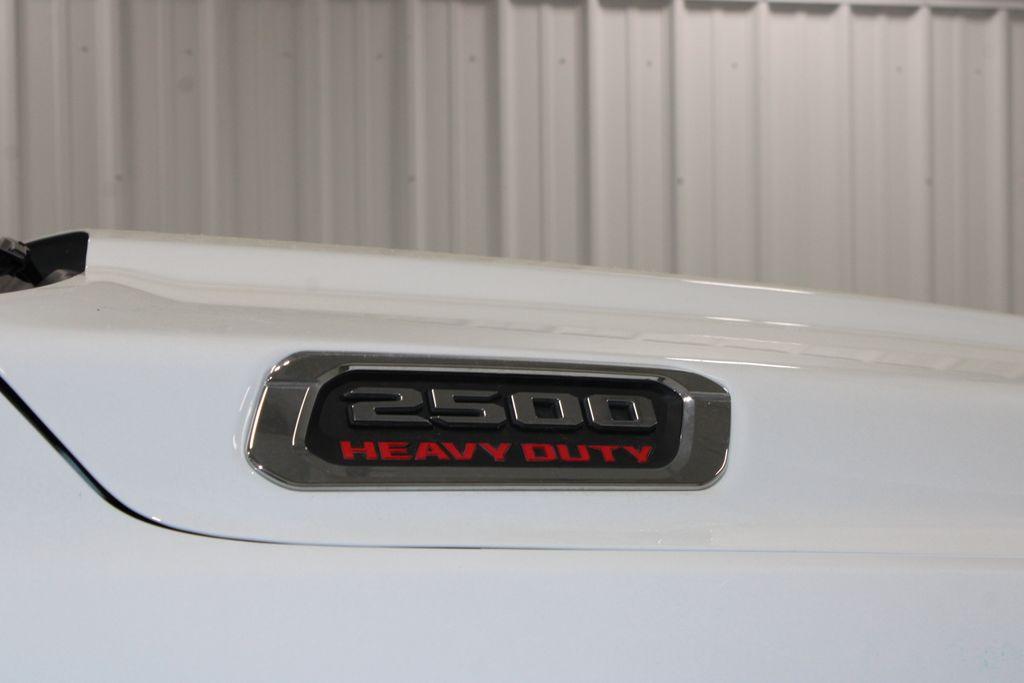 2025 RAM 2500 LARAMIE 缩略图 12