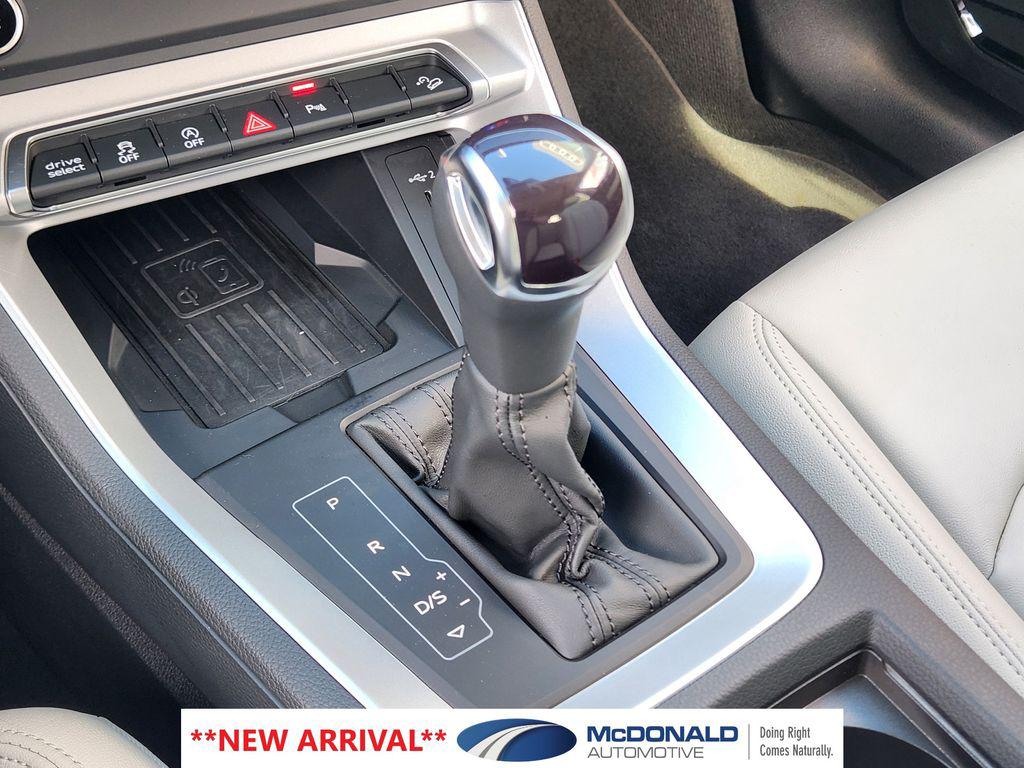 صورة مصغرة 18 لـ 2025 AUDI Q3 45 S LINE PREMIUM PLUS