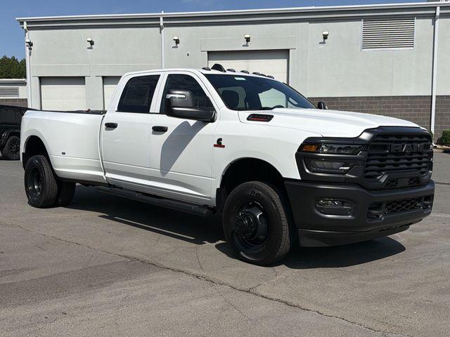 صورة مصغرة 13 لـ 2026 RAM 3500 TRADESMAN CREW CAB 4X4 8' BOX