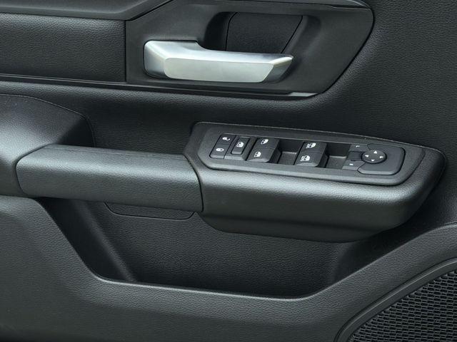 صورة مصغرة 32 لـ 2025 RAM 1500 WARLOCK CREW CAB 4X4 5'7' BOX