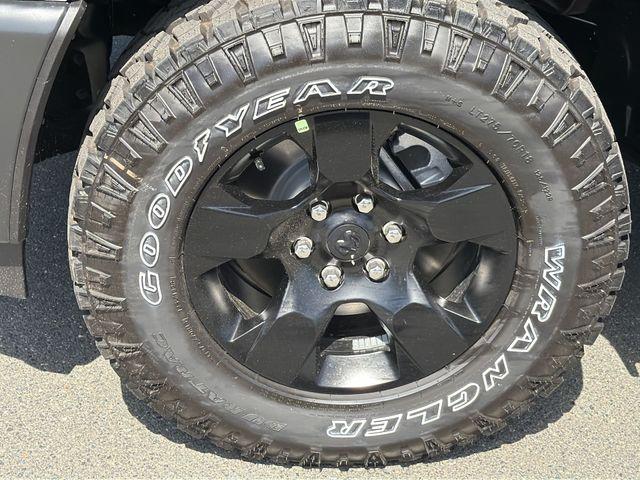 2026 RAM 1500 WARLOCK CREW CAB 4X4 5'7' BOX — миниатюра 16