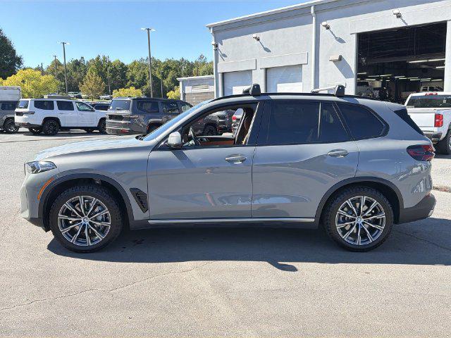 صورة 10 لـ 2025 BMW X5 XDRIVE40I