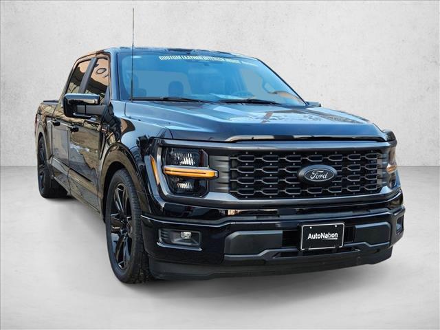 صورة 7 لـ 2025 FORD F-150 STX