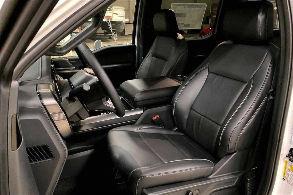2026 FORD F-150 LARIAT — фото 9