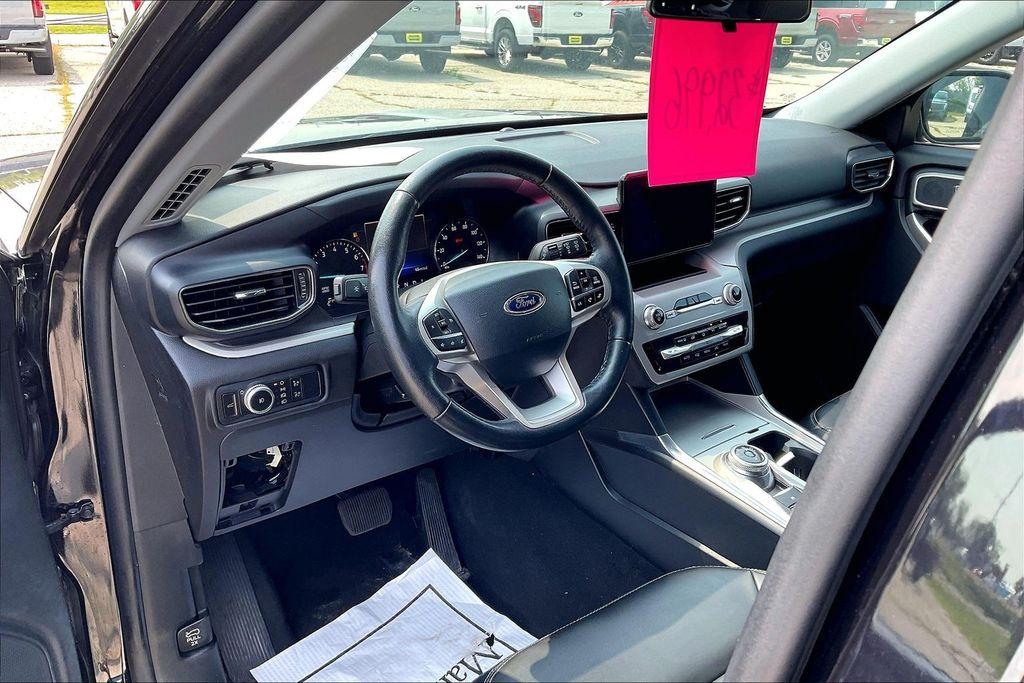 صورة 7 لـ 2023 FORD EXPLORER XLT