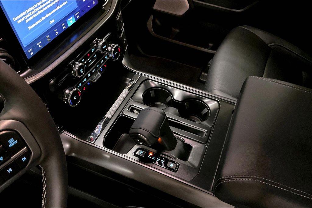 صورة 8 لـ 2026 FORD F-150 LARIAT
