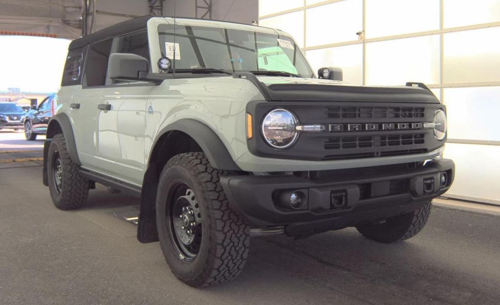 FORD BRONCO - 4