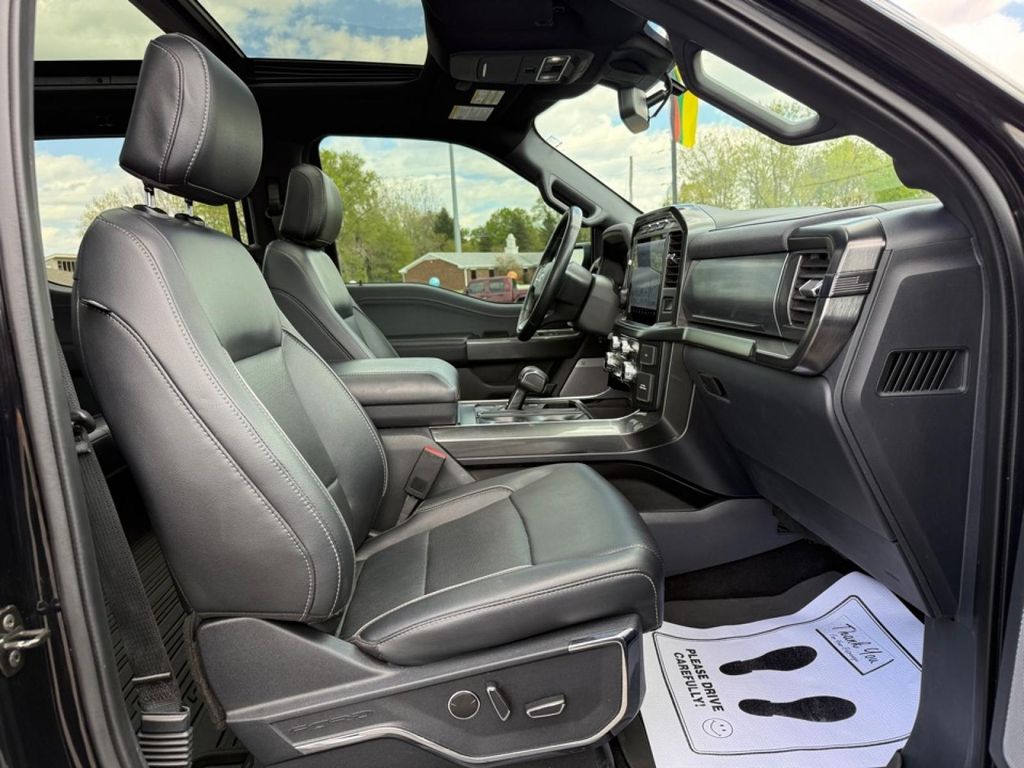 FORD F-150 LARIAT - 10