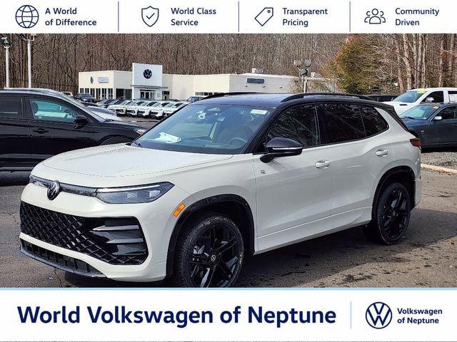 New 2026 Volkswagen Tiguan 2.0T SE R-Line Black