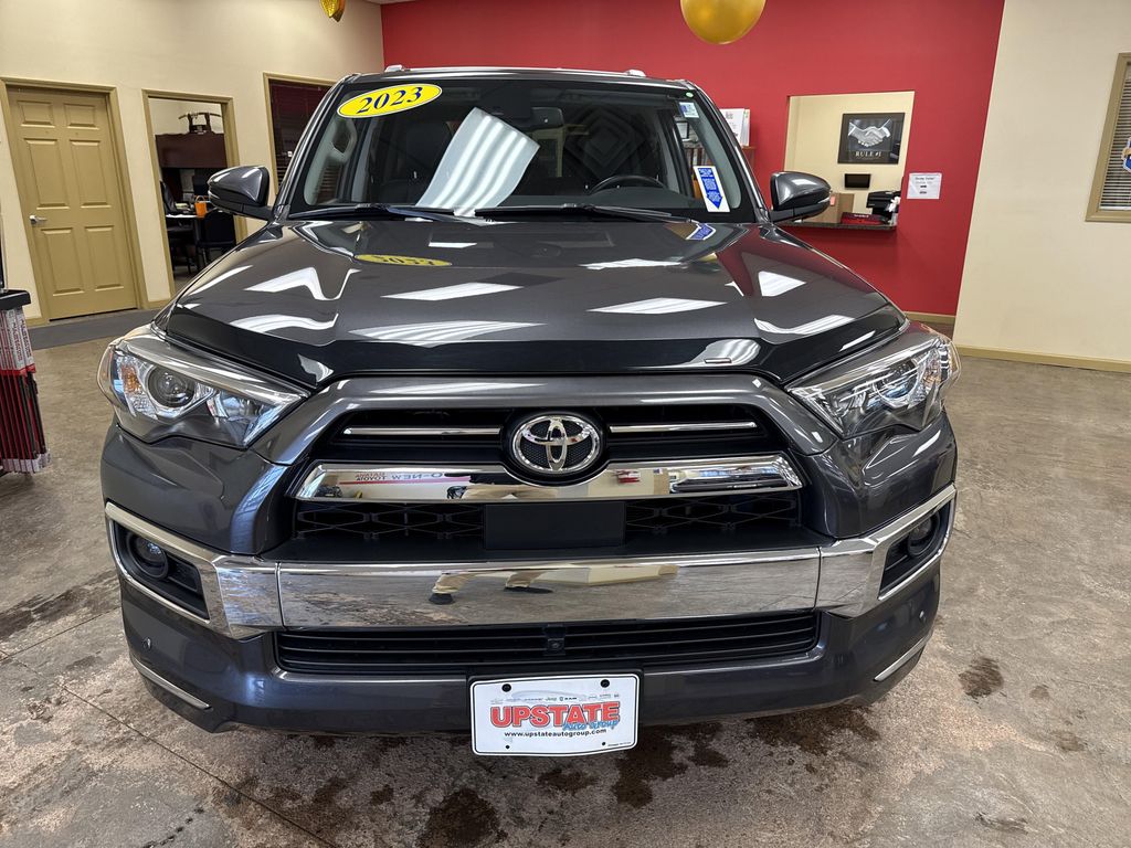 TOYOTA 4RUNNER - 2