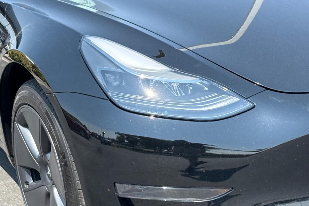 صورة 8 لـ 2023 Tesla MODEL 3 BASE