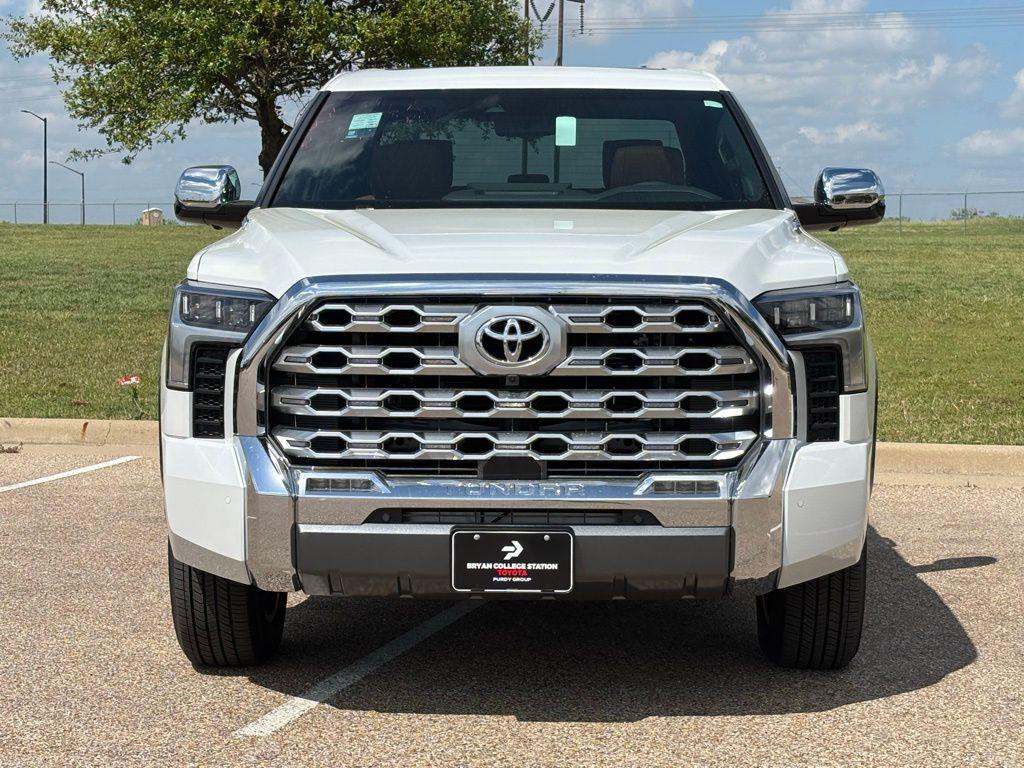 TOYOTA TUNDRA - 3