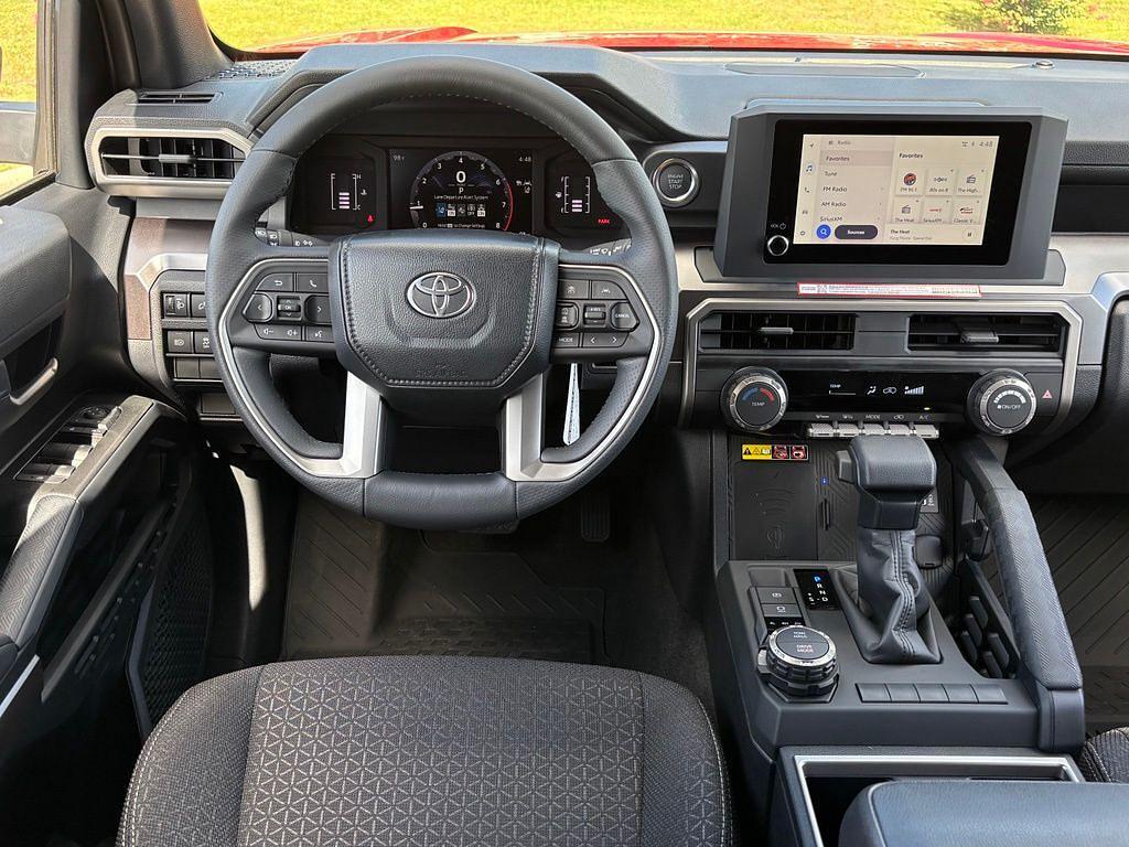 صورة 10 لـ 2026 Toyota 4RUNNER SR5